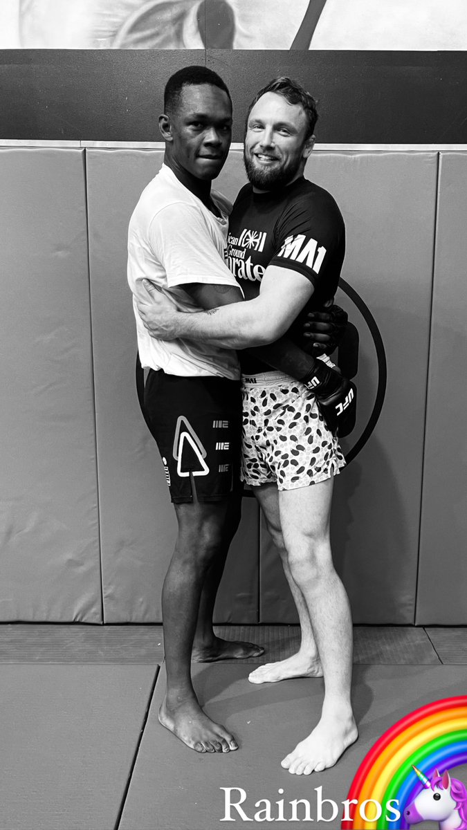 Striking is boring, pssshh knockouts…
I wanna choke some men unconscious.
#fuckcraigjones #ManonManAction #MMA