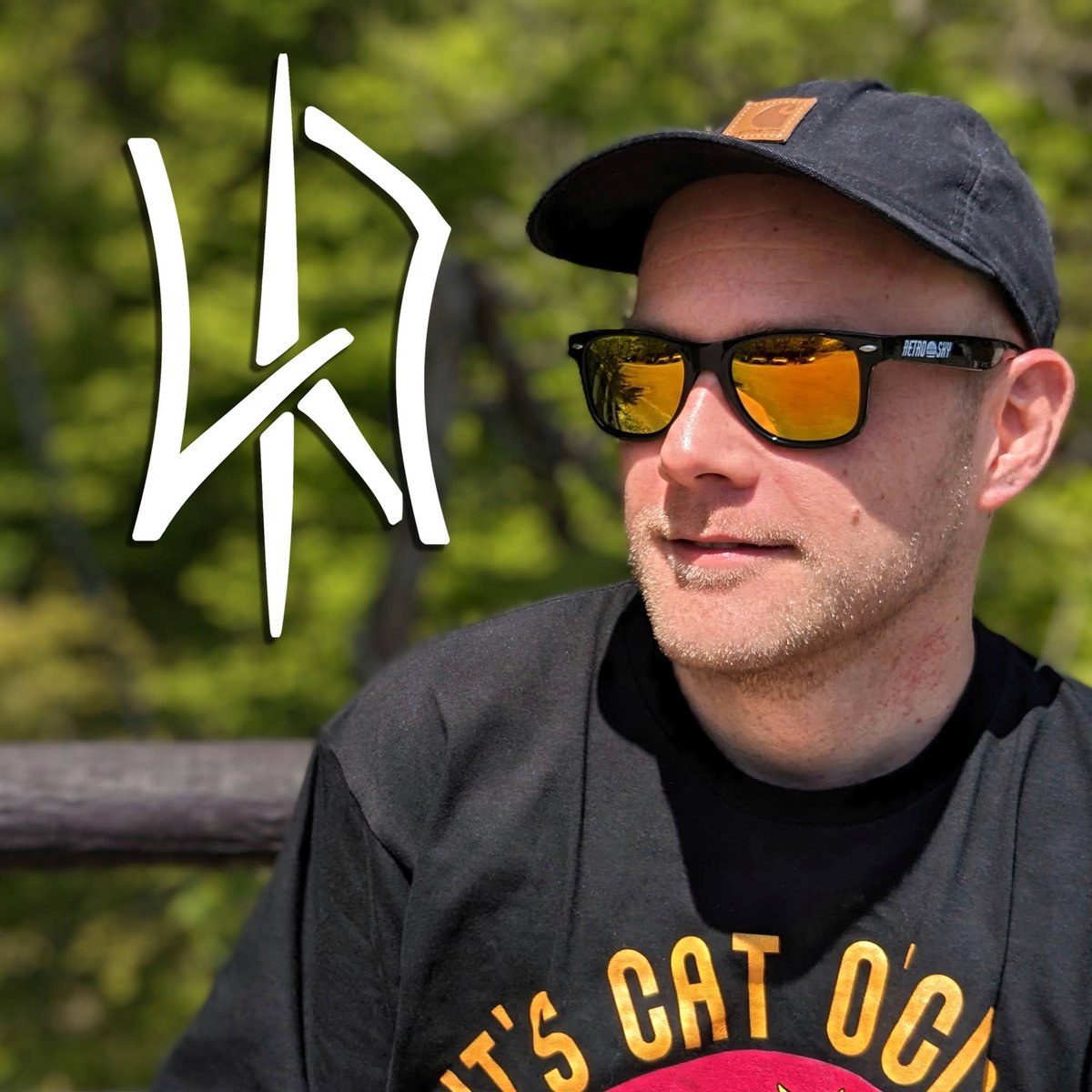 The Classics are made to see the world 🏞️ Where will yours take you?

Buy 1 get 1 more pair for 50% off today!
Our Memorial Day Sale runs throughout May, so get this deal while it's HOT 🔥

#MemorialDay #Sale #Sunglasses #Yuzawa #Niigata #Shades #JapanTravel