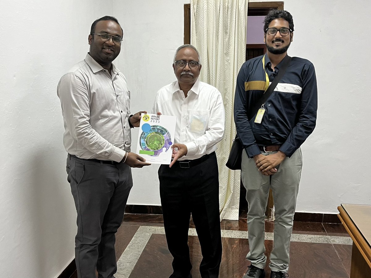 Thuvakkam's tweet photo. Thuvakkam is glad to meet Dr. Korlapati Satyagopal., I.A.S. Rtd, Expert Member - National Green Tribunal and greeted him with Thuvakkam Annual Report 2022-23.

In Pic: Mr.Krishna Kumar Suresh, Founder &amp; Mr. Karthik Shivaa greeting Dr. Korlapati Satyagopal with the Annual report. https://t.co/hkFd1psx4p