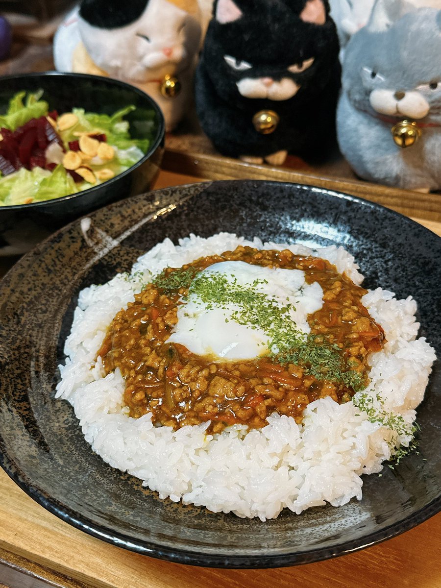 てな訳で🙄 昨日のあんかけ豆腐の餡をカレーにリメイクしてみた😙 ｲｴｽ! (｢🍛･ω･)｢🍛 ｶﾘ~♪リモートワーク飯おうちごはん昼飯Twitter家庭料理部カレー🍛Curry🍛