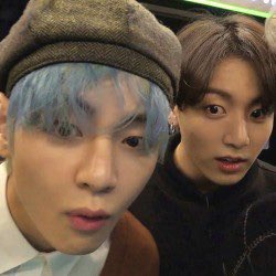 koothvx's tweet photo. #taekookau | Amor Parisino

Luego una ruptura dolorosa, th decide hacer algo impulsivo, tomando así el primer vuelvo rumbo a París. Allí conoció a Jk, un dulce chico dueño de una cafetería y padre soltero.

#taekookau #AUtaekook #autaekook https://t.co/r7x3dsVovE