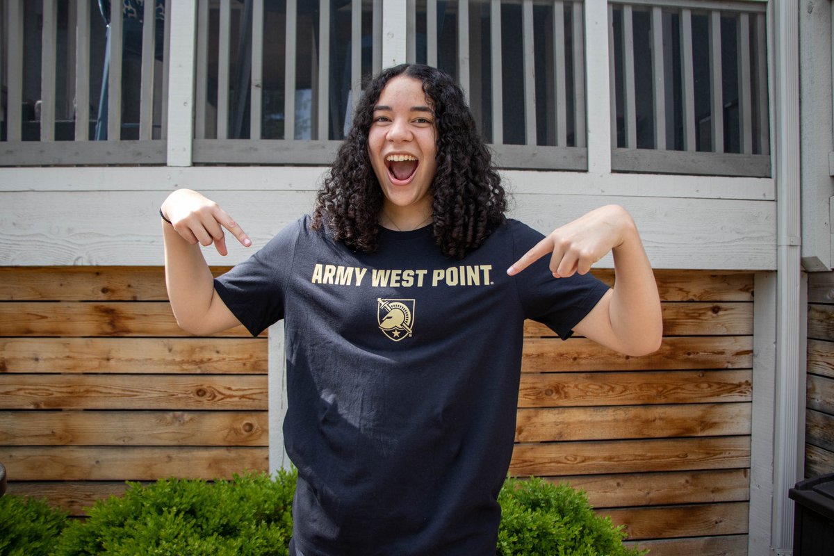 I’m incredibly honored to announce that I have committed to Army West Point to continue my academic and D1 volleyball careers!! I am so thankful for this extraordinary and life-changing experience. Thank you to everyone for your support!!🖤💛 #beatnavy