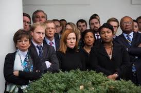 paulbartlet's tweet photo. @DylanByers So many #sadfaces on both@cnn panels on the after show for the #analysis. So much attacking @ByronDonalds but Byron is strong….Handled them all. And poor @AdamKinzinger #fella 🤡 making a fool of himself on @Twitter @julie_kelly2 @TuckerCarlson Reminded me of this crowd https://t.co/LnZpOXFwYh
