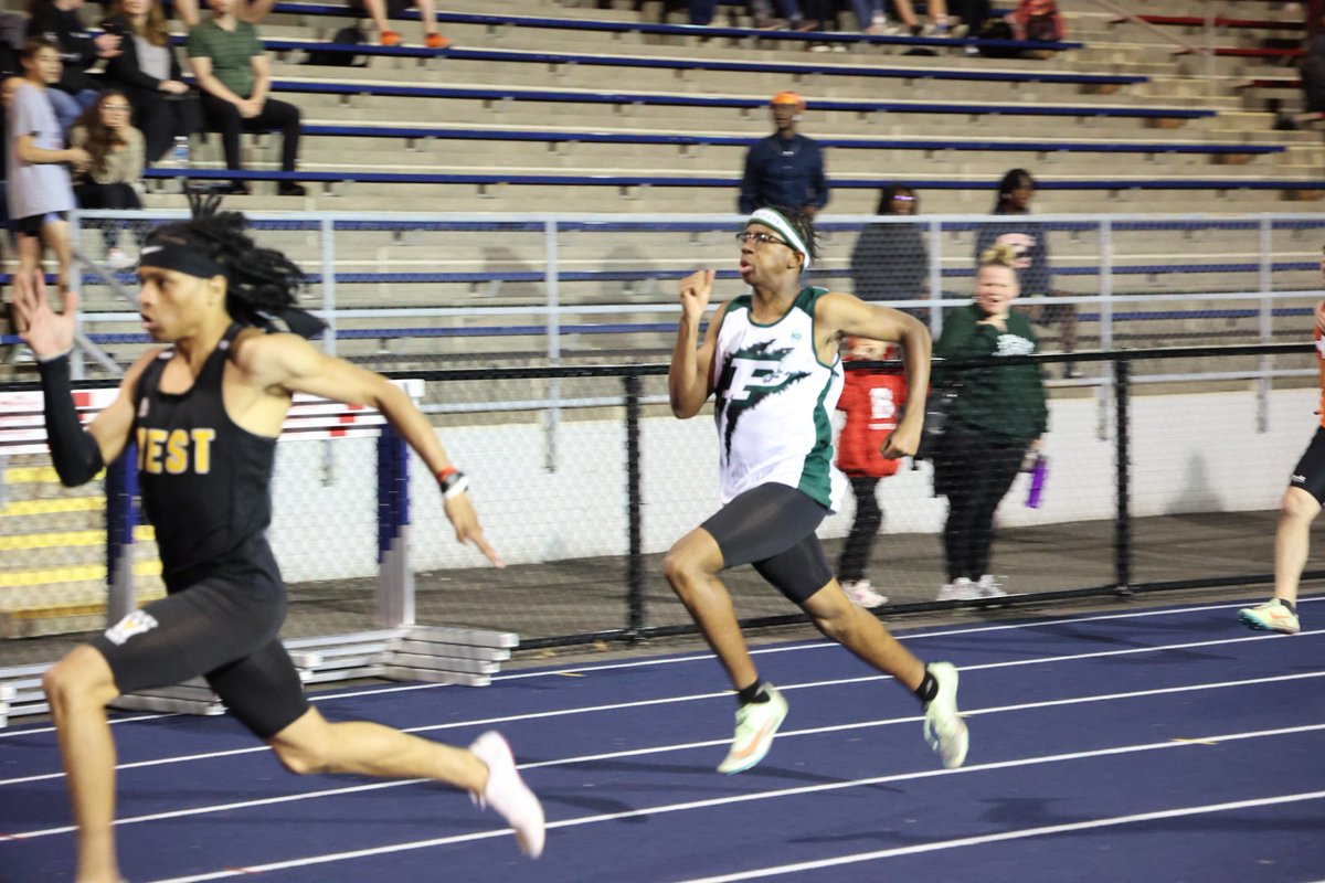 Freshman Torrance "Sweet T" Freeman runs a big PR in the 200 to take 2nd in the F/S.