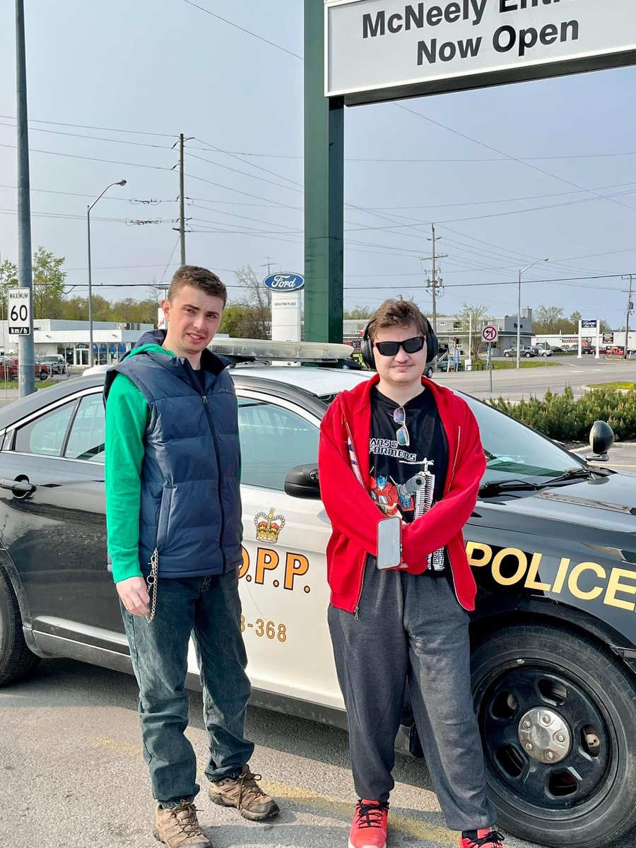 autismsociable's tweet image. Sociable was sooo excited to support McHappy Day today!! A portion of the proceeds go to our local Ronald McDonad House 🧡🧡🧡 #autismalmonte #autismmakingfriend
#autismfun
#autismsocialskills
#sociable