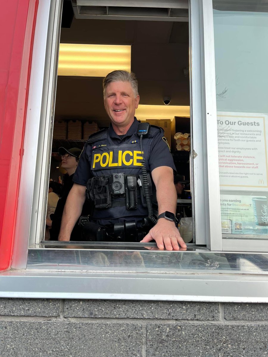 autismsociable's tweet image. Sociable was sooo excited to support McHappy Day today!! A portion of the proceeds go to our local Ronald McDonad House 🧡🧡🧡 #autismalmonte #autismmakingfriend
#autismfun
#autismsocialskills
#sociable