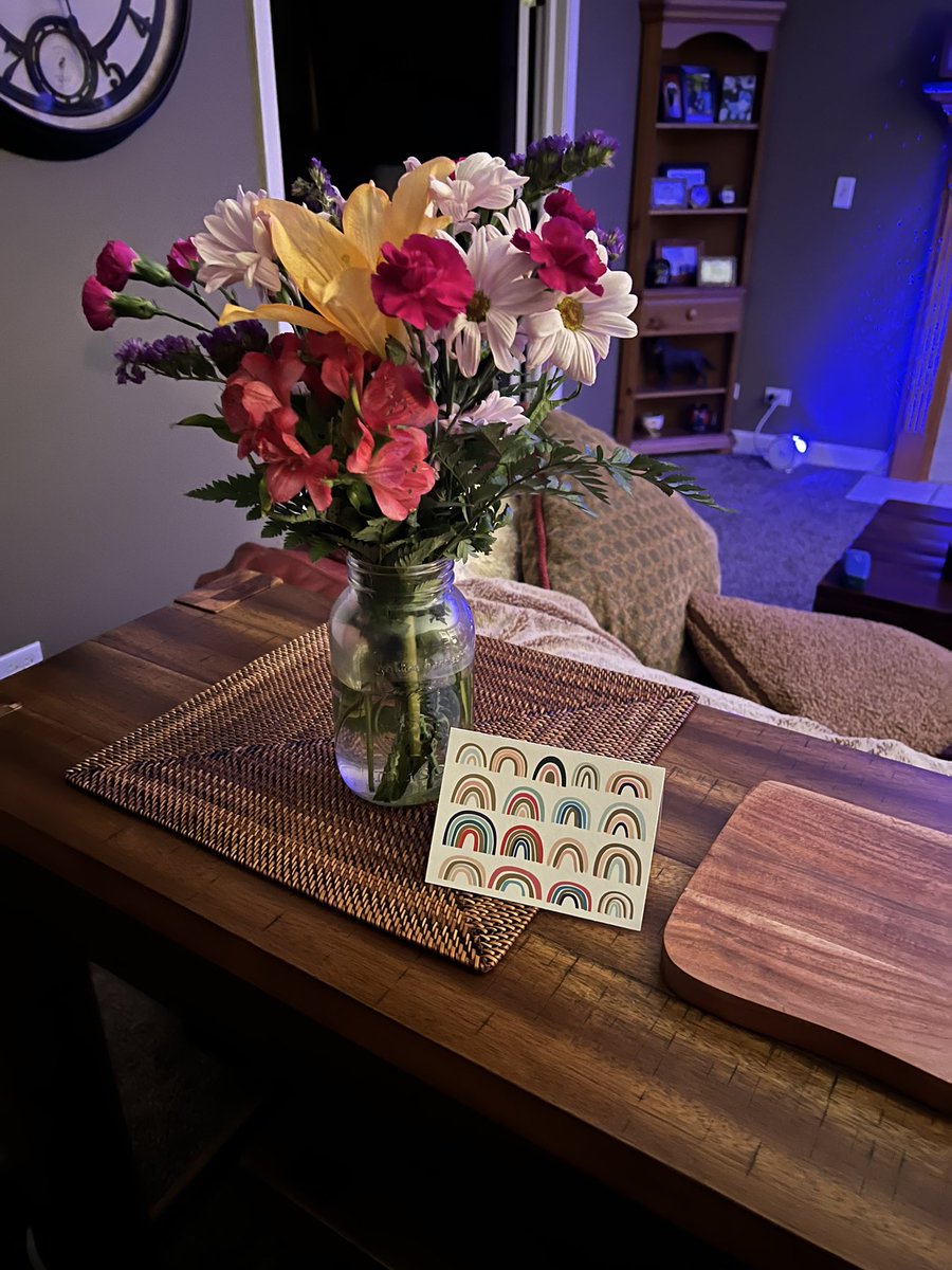 LoLo_Jim's tweet photo. I wanted to recognize the company @Chewy . Today was a hard day for my family, today we canceled our subscription as we said goodbye to my boy Briggs after 15 years. @Chewy sent my family and I flowers &amp; a card. It Meant the world to us in our grief, thank you. https://t.co/WFLKlYw0lr