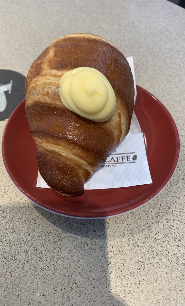 D vorfrued uf em Wäg zu dir isch riisig
#rotblaulive