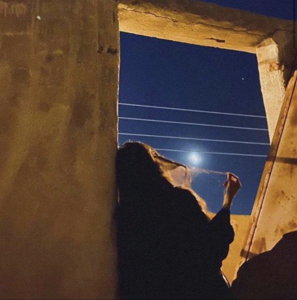 فارس الظلام tweet media