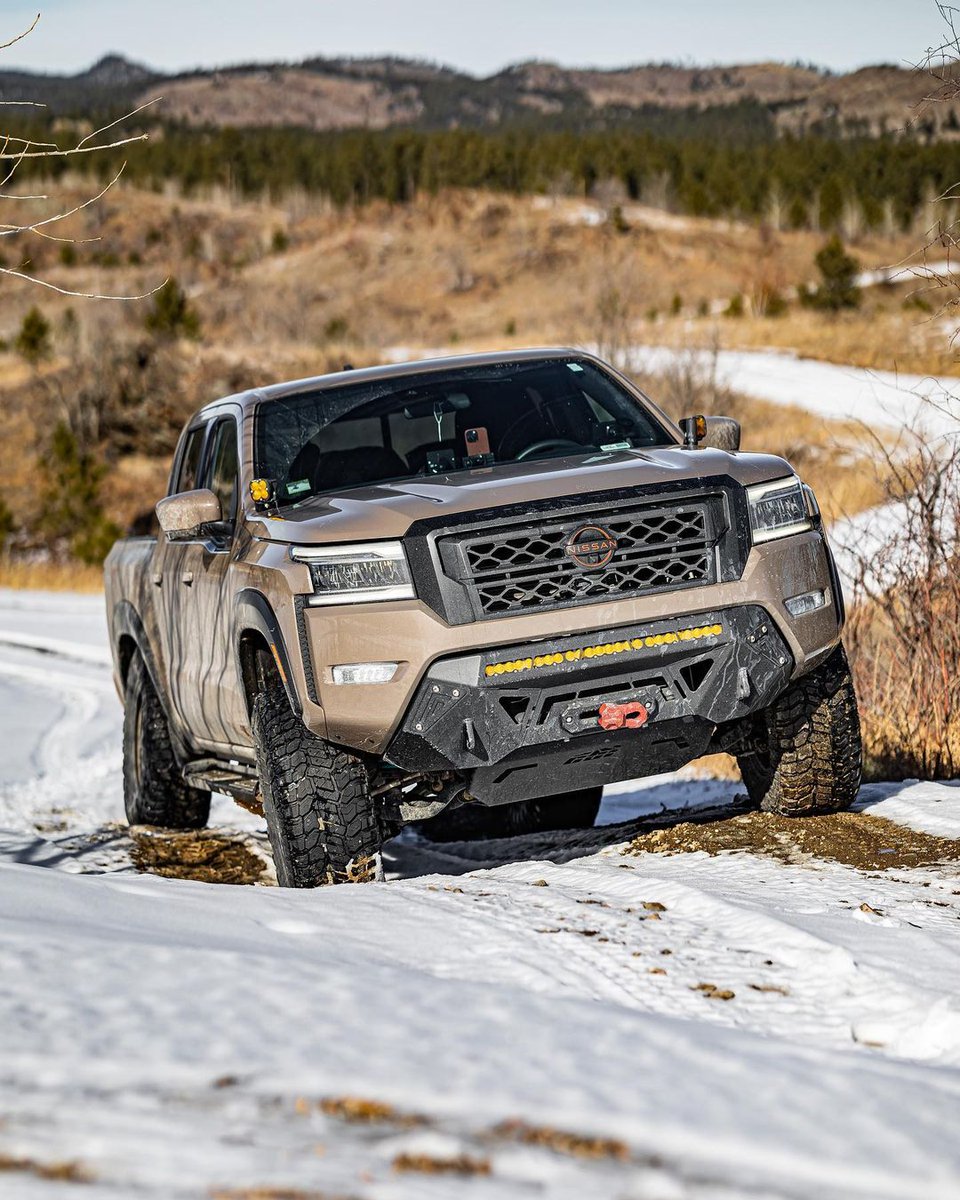 Enjoy the ride off the beaten path.
#NissanFrontier 📷: @blackhillsbuilds