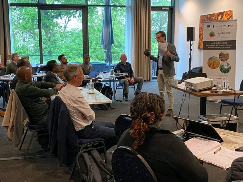 Wageningen Centre for Development Innovation (@wur_wcdi) on Twitter photo #Agriculture 🌾 | This week <a href="/ProjectLSC/">Land Soil Crop Hubs</a> partners from East Africa and the Netherlands come together in Wageningen for the annual project meeting. To share progress and prepare for the coming year of work on land, soil and crop information services for #climate-smart agriculture #Agriculture 🌾 | This week <a href="/ProjectLSC/">Land Soil Crop Hubs</a> partners from East Africa and the Netherlands come together in Wageningen for the annual project meeting. To share progress and prepare for the coming year of work on land, soil and crop information services for #climate-smart agriculture