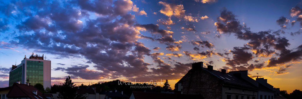 KreativeGeek's tweet image. Twilight Sky

#Krakow #Photpgraphy