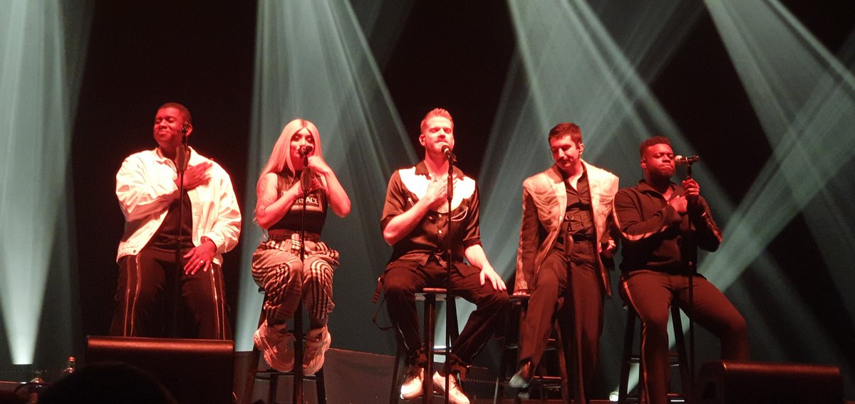 MaureenvD_R's tweet photo. So about last night... I finally saw @PTXofficial, It was fantastic, they were great, everybody was so load. https://t.co/XkhfdTWfat