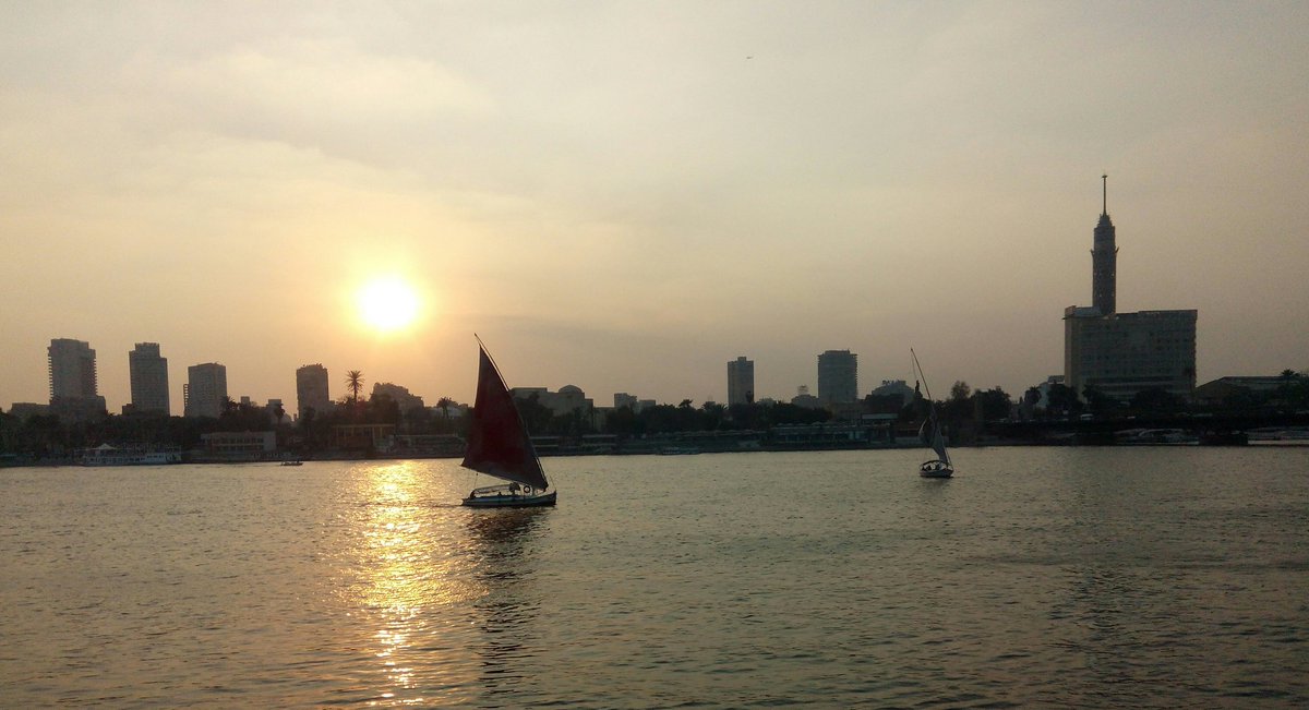 M7mdRa2fat's tweet photo. @Q0i0o Garden city, cairo, egypt https://t.co/L0HvtpF9Zq