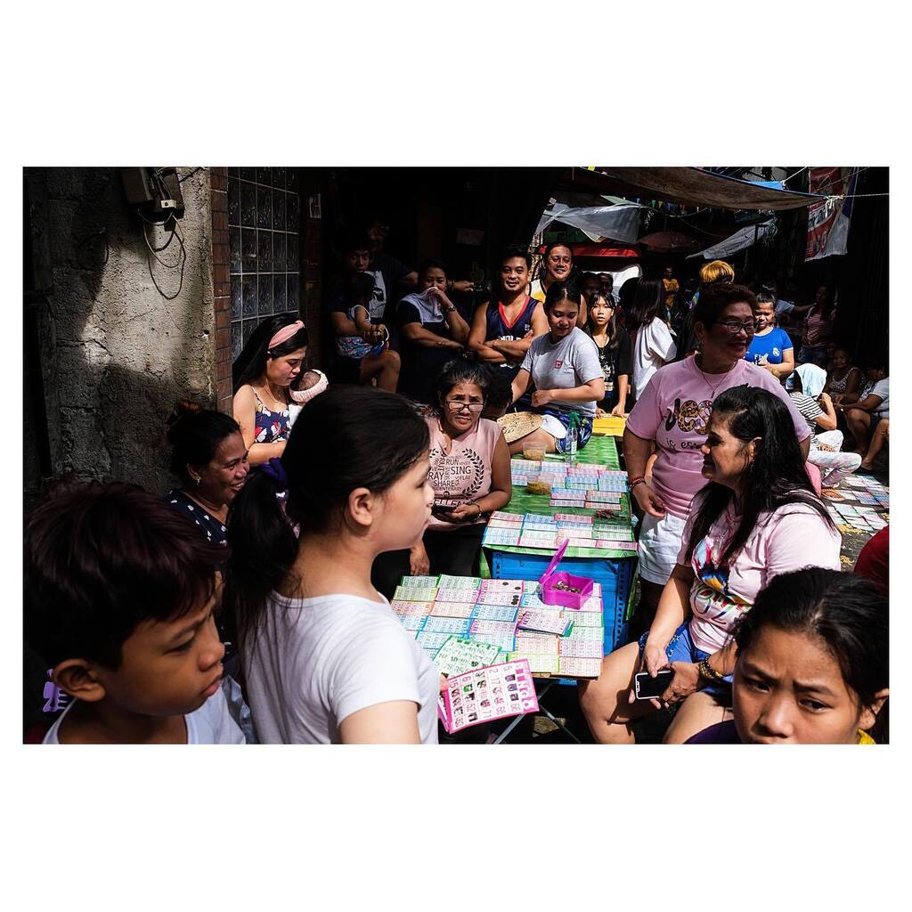 Street Bingo INR the barangay, Tondo, Manila, Philippines Dec 2022
.
.
.
.
.
.
#streetlife #erodedstreet #lensusworld #thestreetphotographyhub #dpsp_street #life_is_street #myspcstory #myspc #lensculturestreet #streetphotography #streetphotographers #upcstreet #thestreetphot…