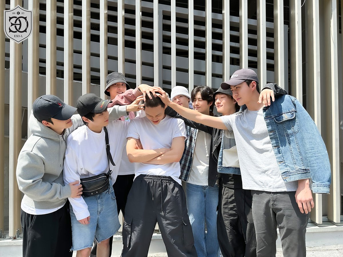 ilyexo_L's tweet photo. Naghintay at patuloy na mag-hihintay 🐻❤️
#AlwaysHereForJongin https://t.co/KyeOVxgdfZ