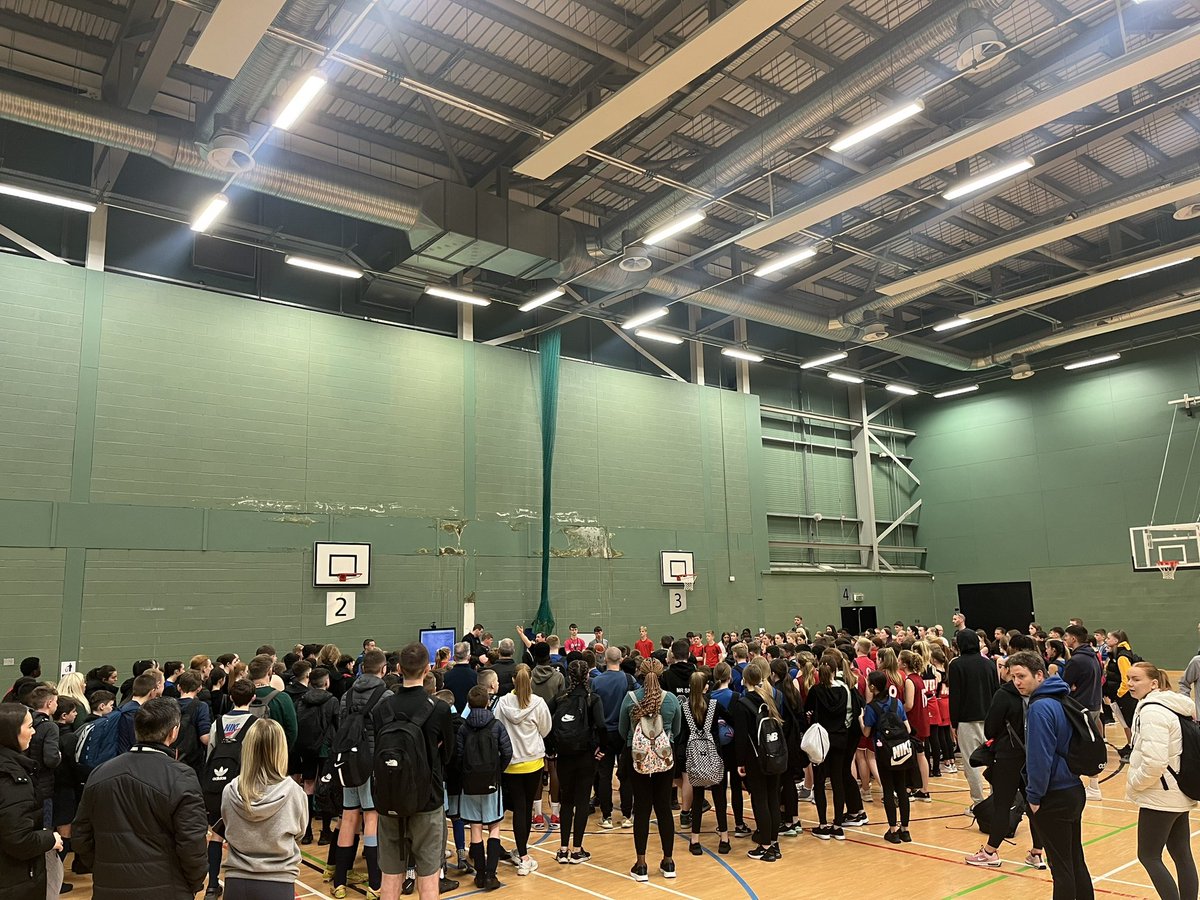 OneRen Sport tweet media