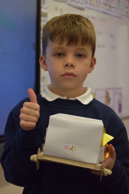 ChilfenJoinery's tweet photo. Chilfen Joinery recently assisted year 4 students from @GothicMede with their woodwork projects. Read more https://t.co/eh7JV494YI

#joinery #woodwork #schoolprojects https://t.co/N8sJO2UOde