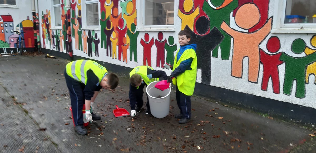 STEMstbrendans's tweet photo. Science Environmental Awareness and care Spring Clean https://t.co/IH2FRbMFoK