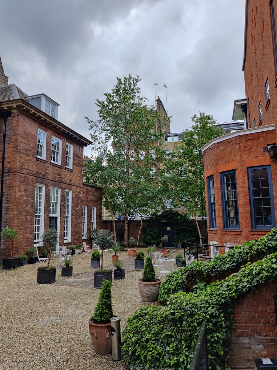 We've just come back from our first coffee break at today's #CHIMED3 conference after hearing two fabulous talks by Irma Taavitsainen on Medical Narratives (1375-1800), and <a href="/lestebansegura/">Laura Esteban Segura</a> exploring early modern medical manuscripts (with ...