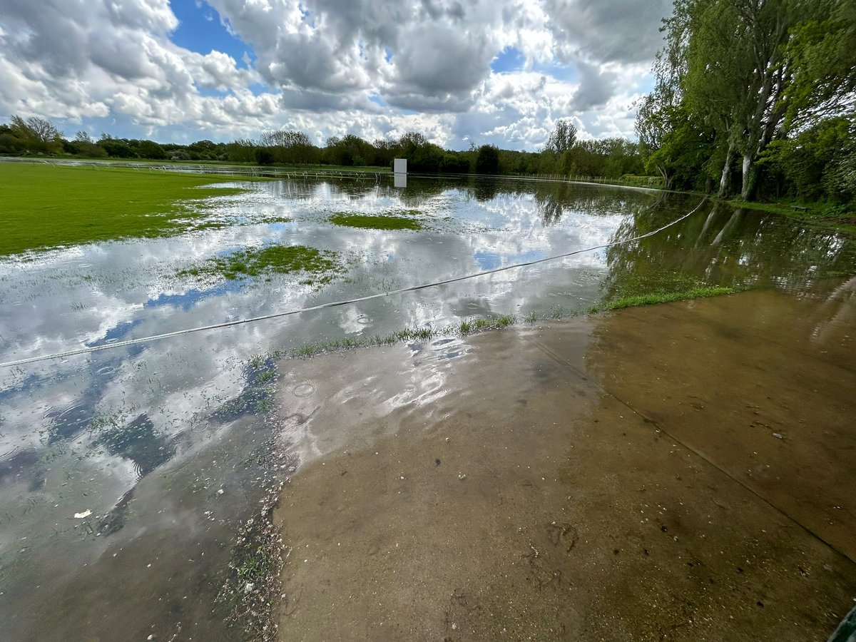 South Loughton CC (@southloughtoncc) on Twitter photo Latest scenes… very pretty. NOT. That’s the pavilion patio bottom right BTW… <a href="/EssexCCB/">Essex Cricket in the Community</a> <a href="/TRipponCricket/">T Rippon Cricket</a> <a href="/WisbechCC/">Wisbech CC</a> Latest scenes… very pretty. NOT. That’s the pavilion patio bottom right BTW… <a href="/EssexCCB/">Essex Cricket in the Community</a> <a href="/TRipponCricket/">T Rippon Cricket</a> <a href="/WisbechCC/">Wisbech CC</a>
