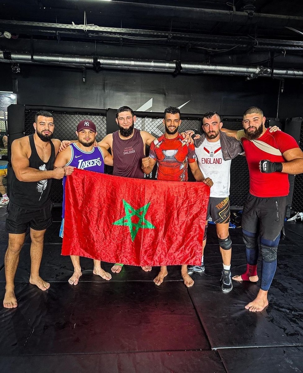 MoroccoCage's tweet photo. Khamzat Chimaev à Dubai en bonne compagnie. https://t.co/tWnNkqPCmh
