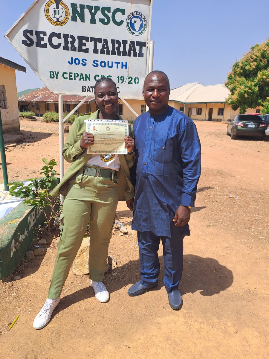 DamiGreen25's tweet photo. #NYSCat50 Served in Plateau state, posted to Jos-South local government, stayed in NCCF family house BUKURU zone Jos South, PPA was in Industrial Training Fund Headquarters, Miango. God came me a community of people, believers, family and friends. https://t.co/SCr2JkrXjy