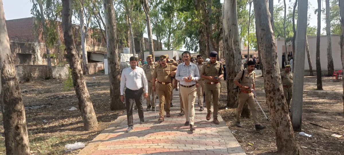 DM Ghaziabad tweet media