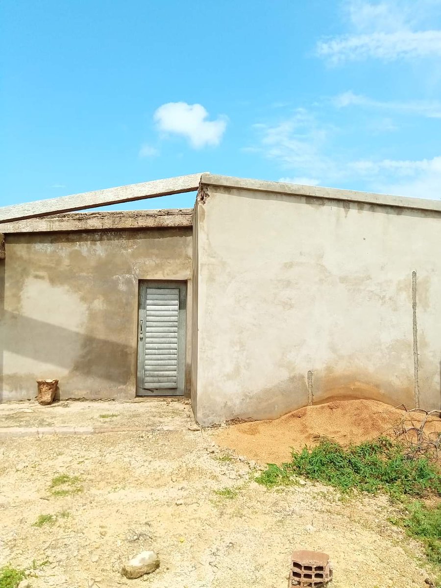 🏠Chequeamos en el municipio de #Calimete el Programa Constructivo, tema de los que más afectan a nuestra población. En el terreno se recorrió el polígono de subsidios donde se construirán cinco viviendas,y locales que puedan ser adaptados.
<a href="/puigmaria2021/">María Caridad Puig Martínez</a> #Matanzas