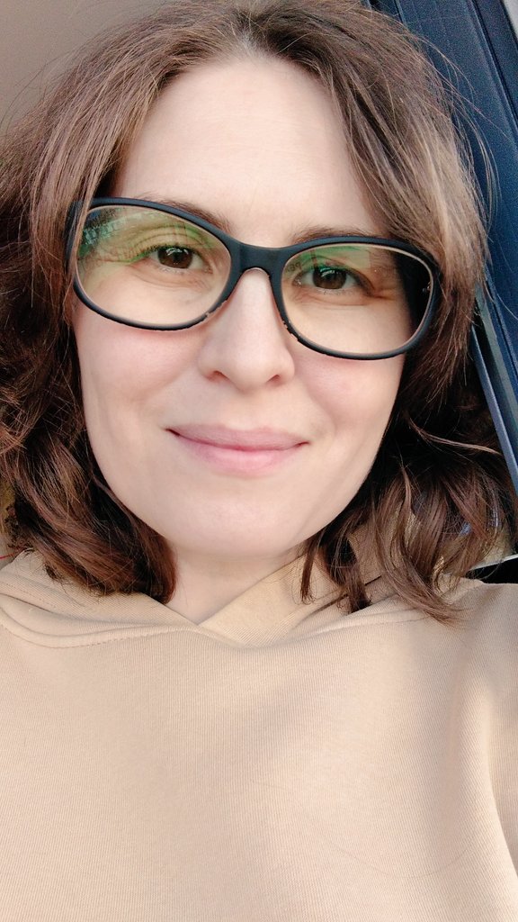 LuizaLimon's tweet photo. I had a big break. I thought I would never come back here again. That made me very sad. But I think I found the strength. I really want to continue to connect with like-minded people and share my creativity https://t.co/L0TCwz3wkd