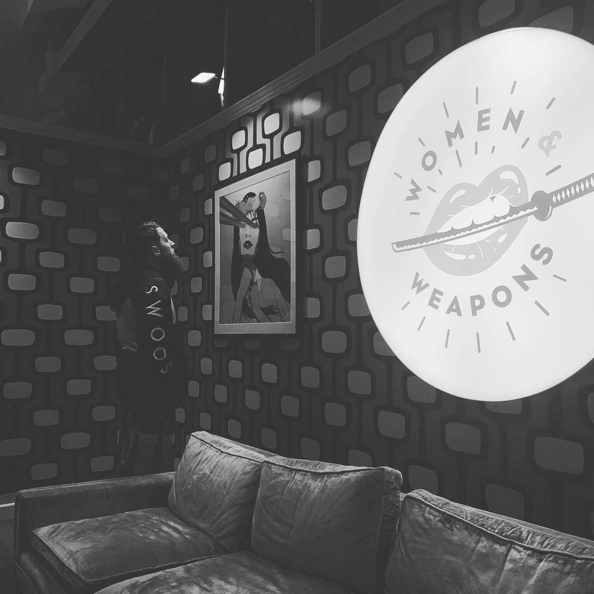 WomenandWeapons's tweet photo. GM fam and happy throwback Thursday!!

Sharing one of our favorite photos from our dear @Omerta_Dion_3 that he took at our booth during @veecon 2022! https://t.co/JqTWdk42QR