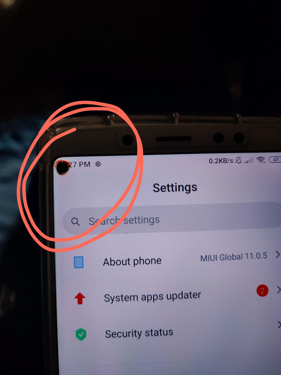 bijay3985's tweet photo. After replacing my redminote5pro battery i see this black thing in my mobile whenever I charge my phone the mark is increasing @RedmiSupportIN @MiIndiaSupport @POCOSupport #Redminote5pro https://t.co/2jToCpmto1