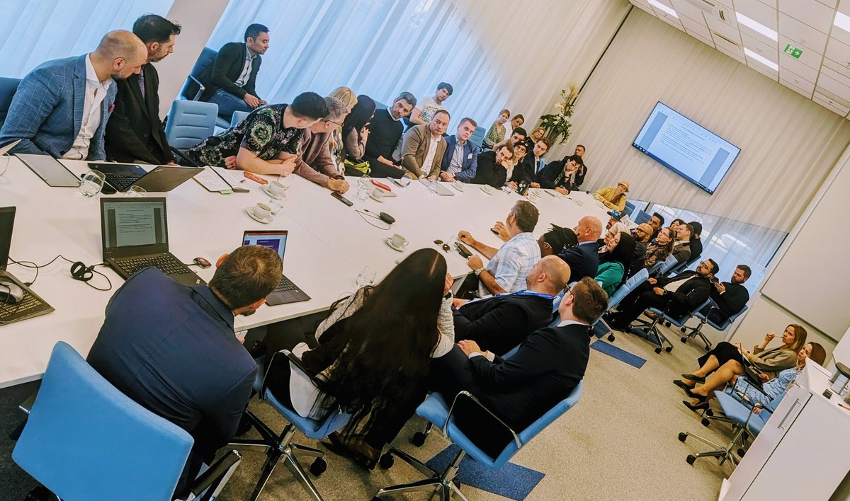 This is how innovation debates regulation and tech debates law, to find new ways forward. Estonian public sector, private sector, startups and international experts around the same table, debating crypto assets and the future. #blockchain #nft #cryptoassets #government #estonia