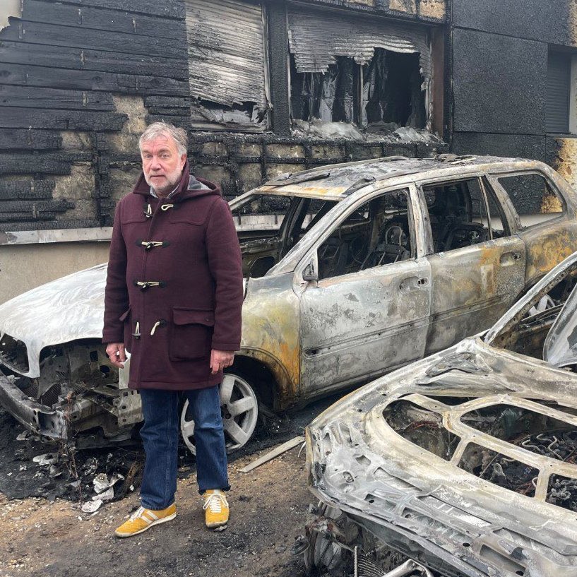 Attaquer un Maire, c’est attaquer la République, c’est attaquer les Français. 

Tout mon soutien à Yannick Morez, maire de Saint-Brevin-les-Pins face aux violences et aux menaces d’extrême-droite qu’il subit. Grande tristesse à l’annonce de sa démission pour tous les démocrates.