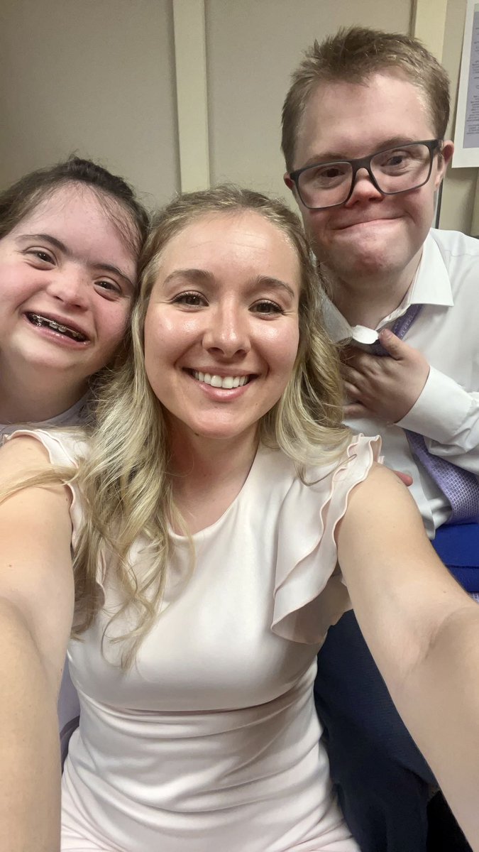 AngelRucciSLP's tweet photo. Junior Prom was a success! 🪩🕺🏼 #LifeSkills #FunctionalCommunication #Inclusion #Friendship #JuniorProm #Prom2023 https://t.co/g2SLqYAYha