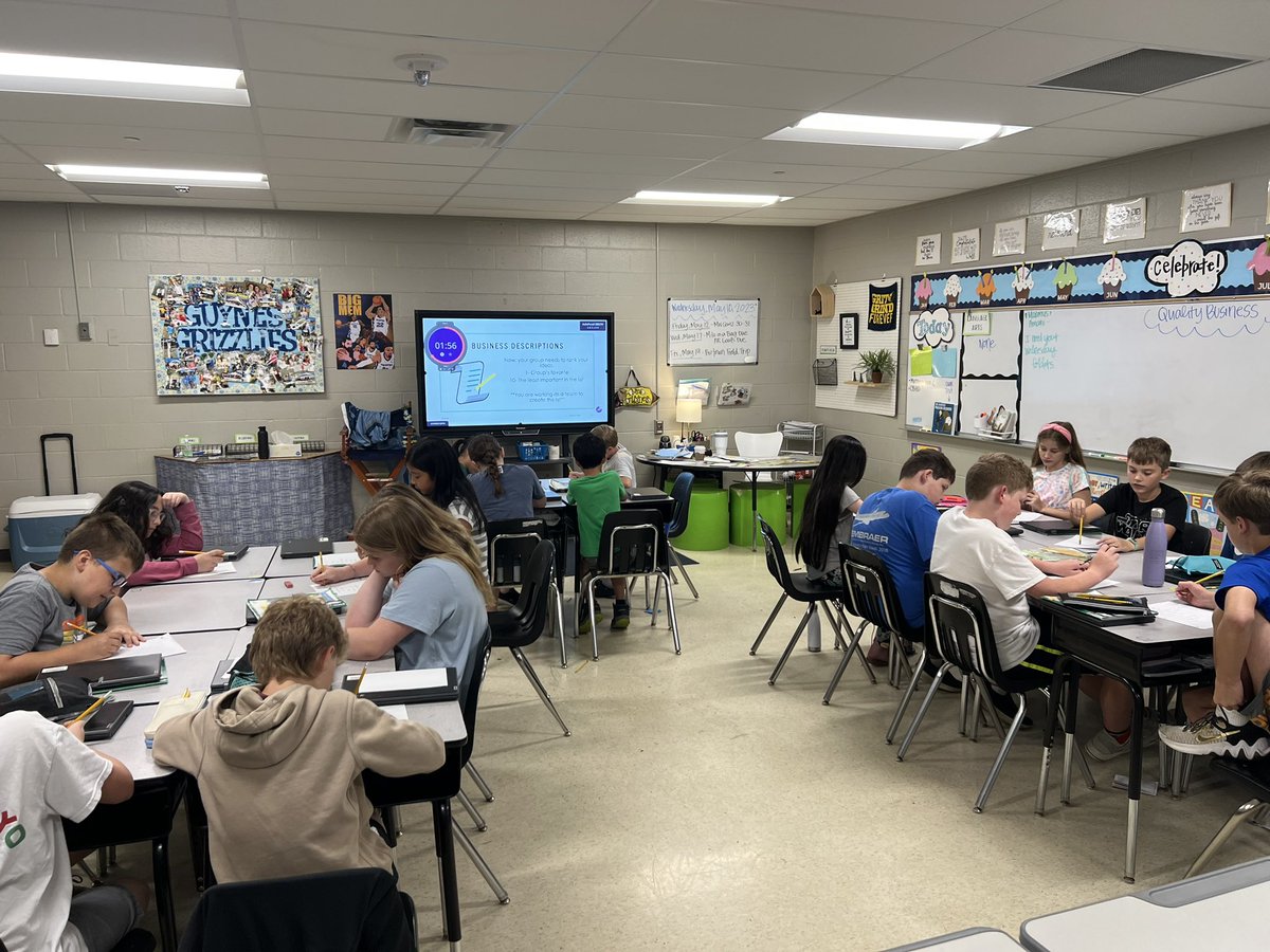 Today was our first business meeting for #JABiztown. Our City Hall, Orgill Hardware, and International Paper companies were working hard identifying business costs and understanding aspects of a quality business. <a href="/DogwoodES/">Dogwood Elementary</a> #dolphinlifeisthebestlife