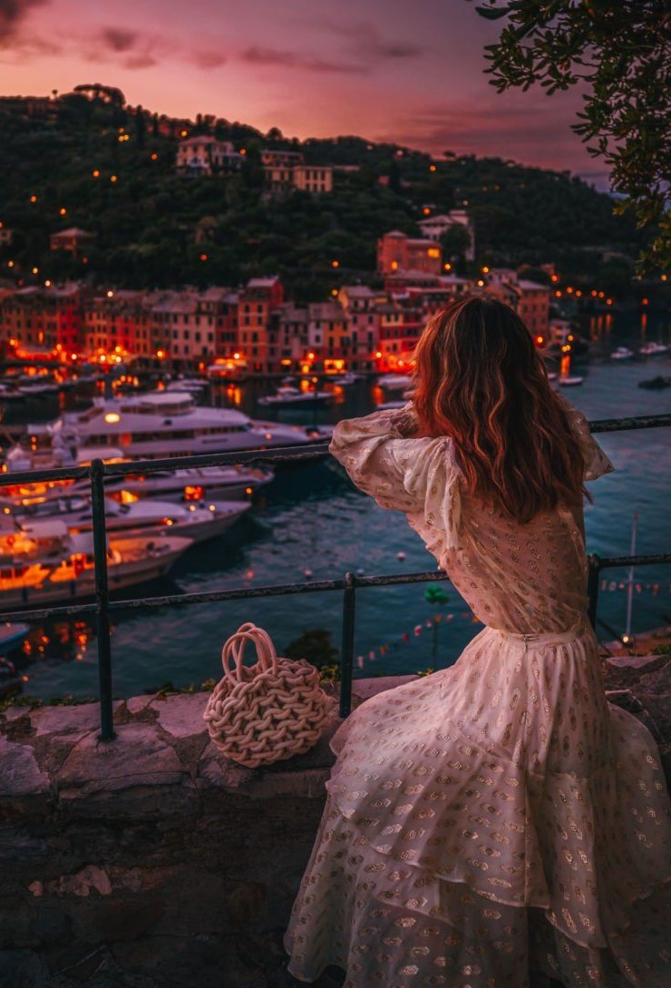 OliviaM22820155's tweet photo. People think being alone makes you lonely, but I don’t think that’s true. Being surrounded by the wrong people is the loneliest thing in the world.
#being_alone #world #people #lonely #think #lifestyle #lifestyleblogger #travelblogger https://t.co/46B7lMojru
