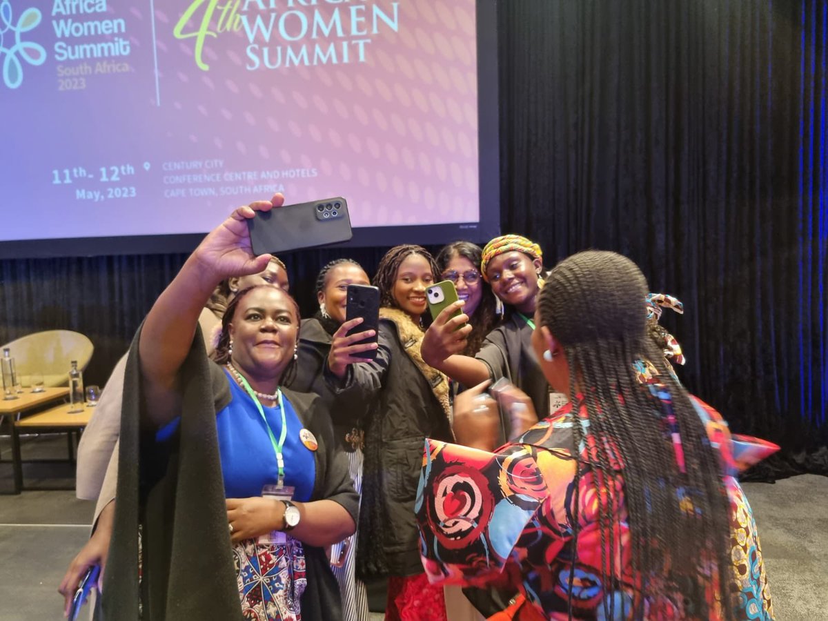 #AfricaWomenSummit2023

Proud moment 💃. Congratulations, Minister @MariyaDidi 👏🏻🇲🇻 🌎

@aws_cowap
#AWS23 #CapeTown #SouthAfrican 

speakers.africawomensummit.org