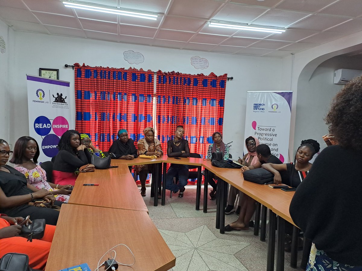 feminism_lab's tweet photo. They found the story to be a powerful and emotional journey of a young girl's growth and struggles in a patriarchal society.

Members also had an in-depth conversation about misogyny and shared stories and experiences. 

#booklover #BooksWorthReading #feminismlab #women #feminism https://t.co/JoBV1xIkpl