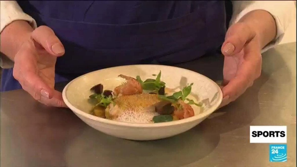 JO de Paris-2024 : nourrir les athlètes au village olympique, un défi logistique f24.my/9TZb.t