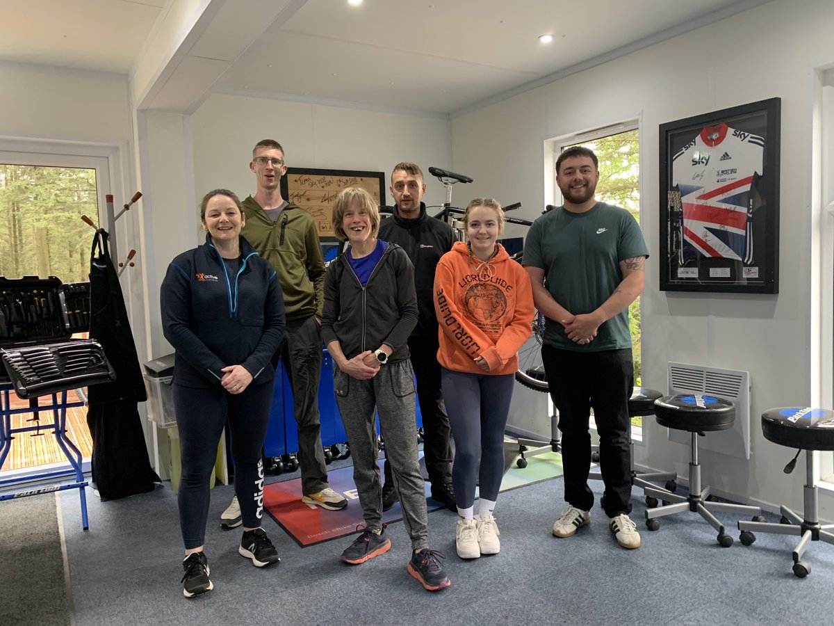 cycle_wise's tweet image. Excellent day yesterday in our tech advisor role helping the volunteer team ⁦@ActiveCumbria⁩ get trained up to deliver basic mechanical fixes for their new cycling initiatives. Delivered from our dedicated classroom ⁦@FCwhinlatter⁩.#learning #techadvice #cyclewise