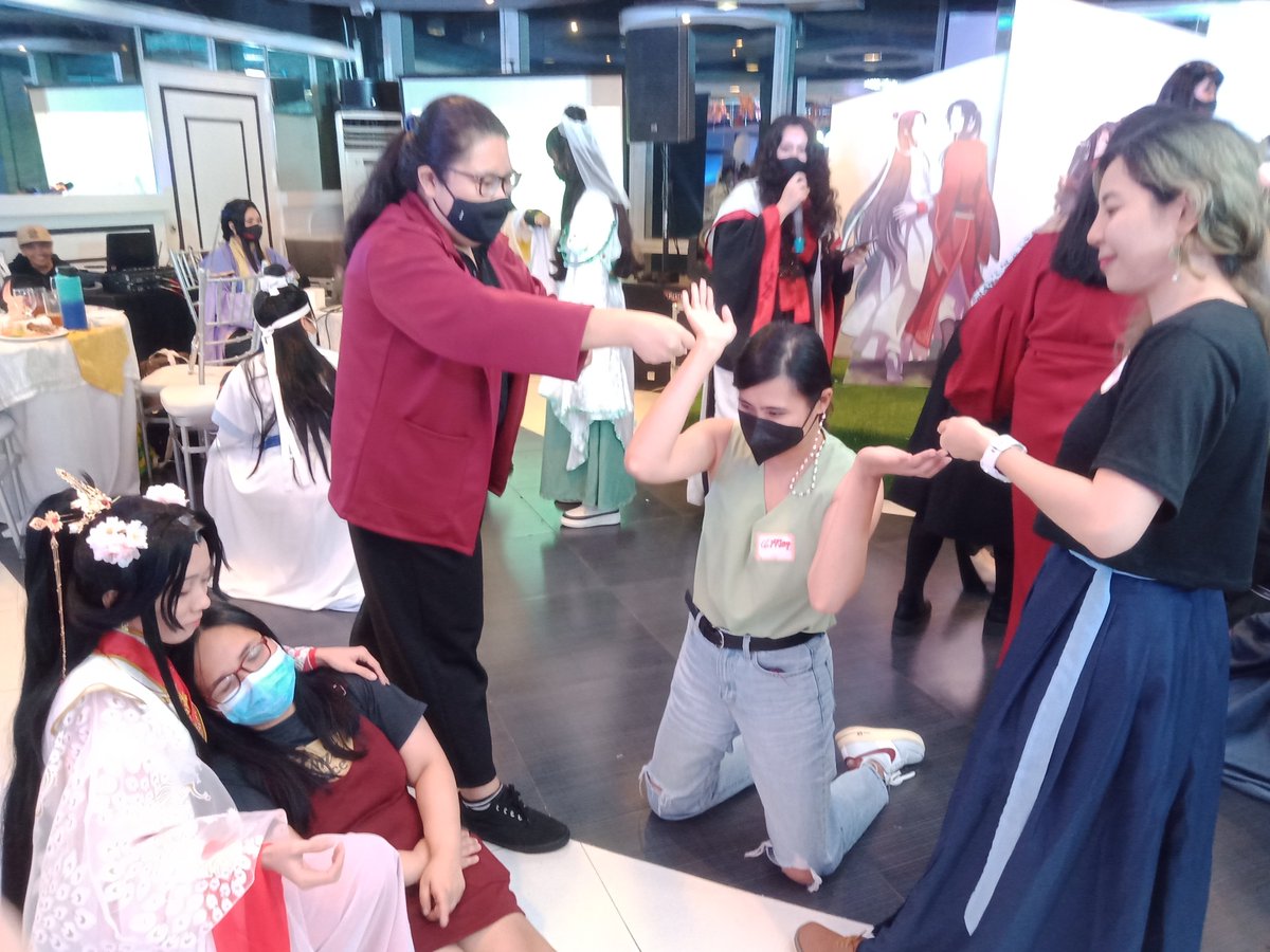 stringsoffateph's tweet photo. What do you think of the previous teams so far? Well, I hope you enjoyed them because our next sect is here! Let's take a look at the Qing Jing Peak sect!
Here are the photos taken by Sect Leader Shen Qingqiu!
https://t.co/Fbnlkr5PJs
#stringsoffate23 #SOF2023 https://t.co/urc5JZf278