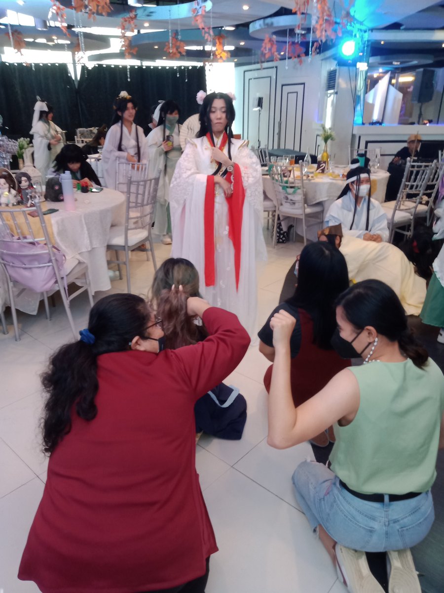 stringsoffateph's tweet photo. What do you think of the previous teams so far? Well, I hope you enjoyed them because our next sect is here! Let's take a look at the Qing Jing Peak sect!
Here are the photos taken by Sect Leader Shen Qingqiu!
https://t.co/Fbnlkr5PJs
#stringsoffate23 #SOF2023 https://t.co/urc5JZf278