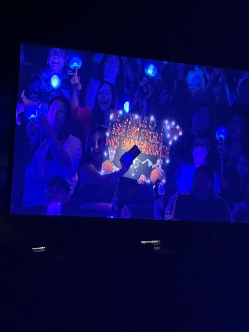 minminsgf's tweet photo. got on screen at yoongis concert and my sign wasn’t that readable so if you were curious as to what it said here it is!! #AgustD_DDay #AgustD_SUGA_Tour_in_LA #yoongi #YOONGI #BTS https://t.co/UttfL3PEDf
