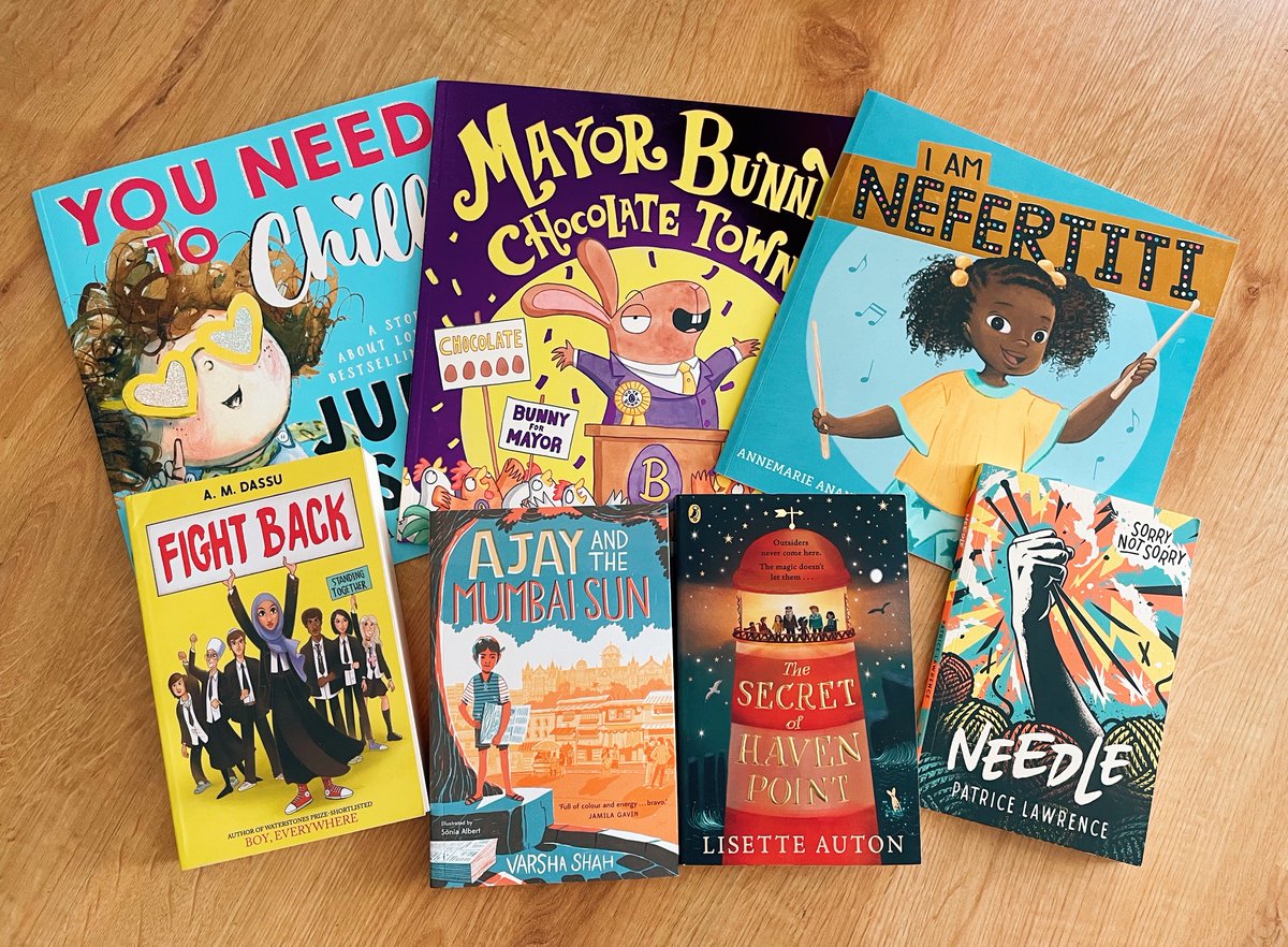 Primary school #GiveawayAlert! 🥳🥳 To celebrate the 2023 #LittleRebelsAward shortlist, we have FIVE complete sets of the shortlisted books to give away to UK primaries. 🥰 Retweet, follow and reply to this tweet by noon on Monday to enter. Good luck!