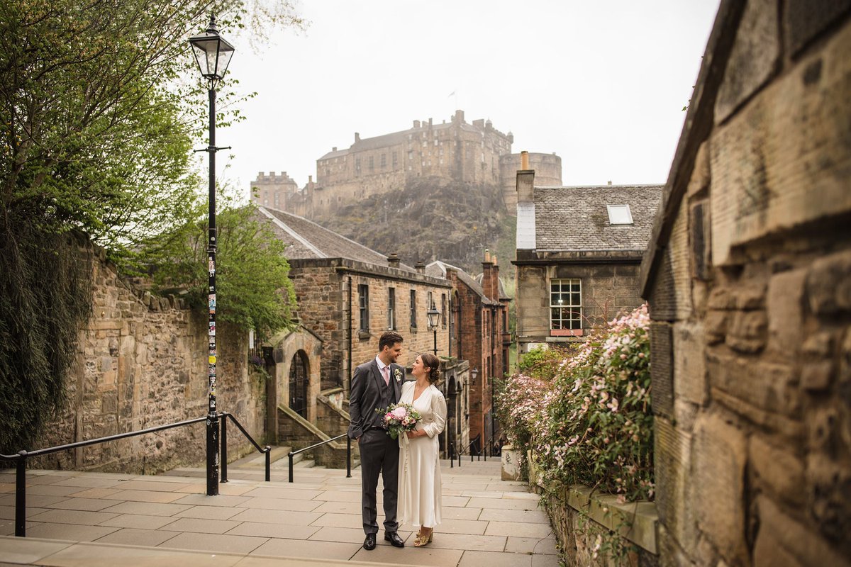 loafofsoph's tweet photo. Me and my hubby 💒 #married https://t.co/qGiwvZ9fuT