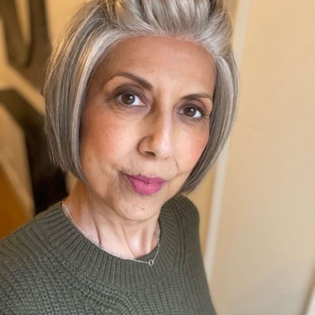 Mary Huckle is a wellness coach and Pilates instructor from London, UK and is the founder/owner of Breakthrough Fitness. 
She is married with 3 children, and recently became a grandmother. 
Mary was diagnosed with breast cancer in August 2007 and with se… instagr.am/p/CsF7K4GuVyv/