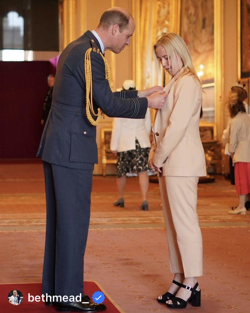 HorizonDubaiUAE's tweet photo. Repost: @bmeado9  ⚽️ 1 week to go until our #ENRICHMEfootball Ambassador, Beth Mead, comes to visit our @cognitaschoolsME! We are beyond excited! Congratulations for receiving an MBE yesterday from HRH Prince William, @KensingtonRoyal What an achievement!#happyhorizon #cognitaway https://t.co/kyivamCnjk