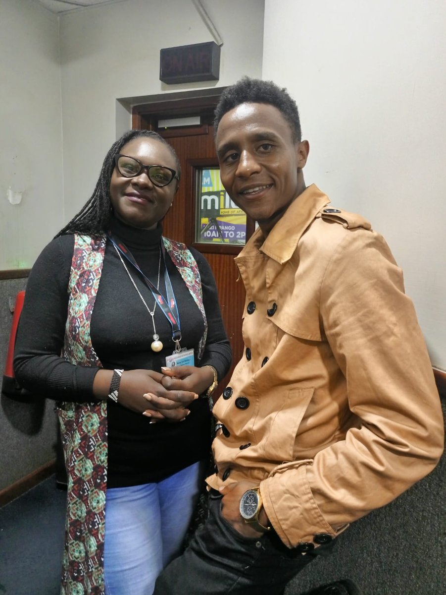 Tuko ndani ya #MileleMidMorning kuanzia 10.00am hadi 1.00pm. Unaskiza ukiwa upande gani? <a href="/Tyrahmercie/">Mercy Tyra Murengu</a> <a href="/mitchcomedian/">Mitch</a>