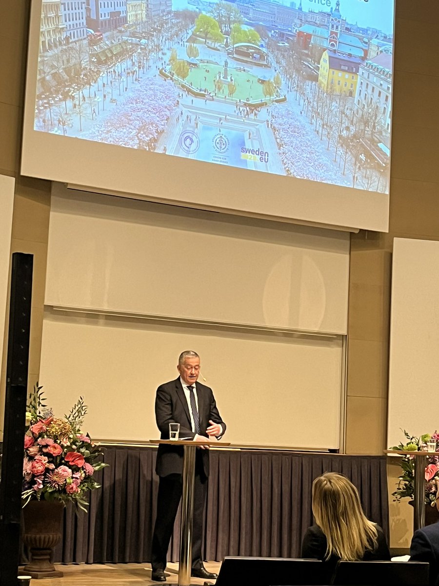 Mikael Anzén tweet media